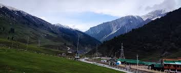 Sonmarg Records Steady Rise in Domestic and Foreign Visitors After Tourism Slump
