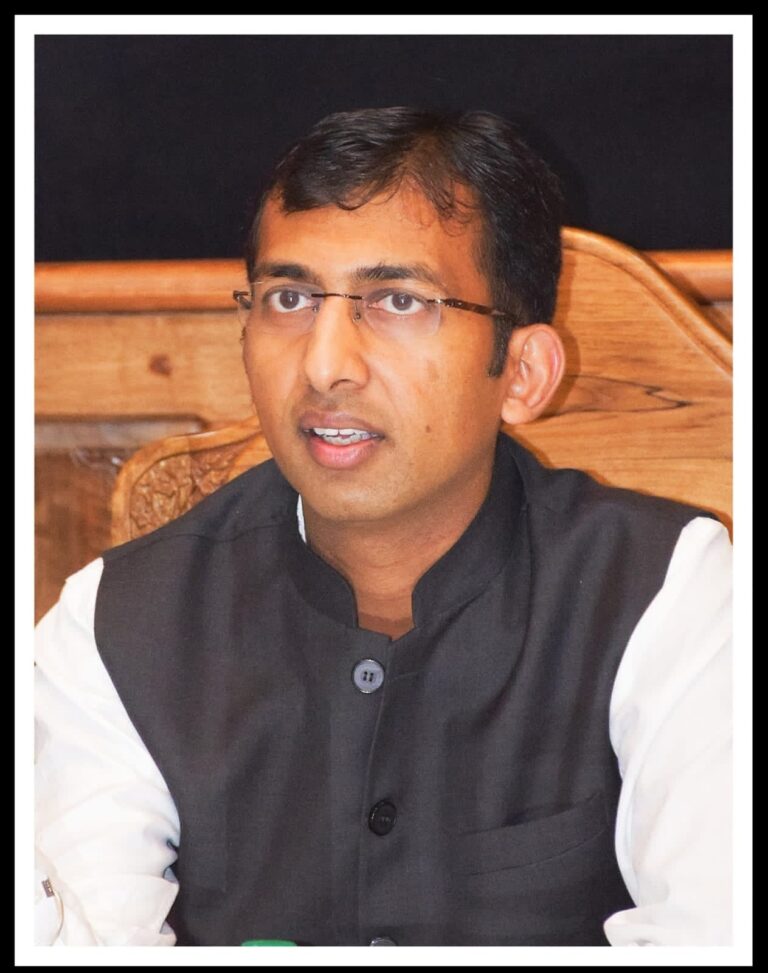 Div Com Kashmir Designates Nodal Officers to Address Public Grievances on Essential Commodities